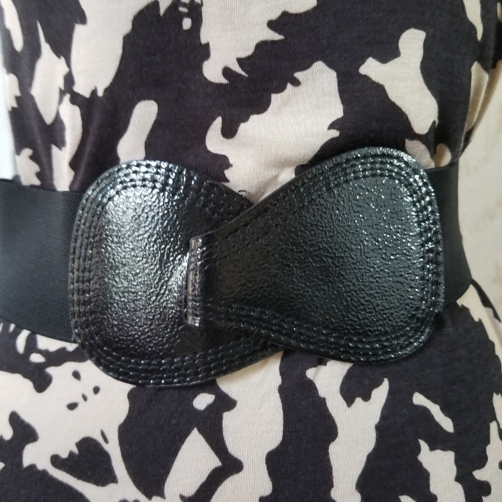 Wet Seal Belted Printed Dress - Picture 6 of 7